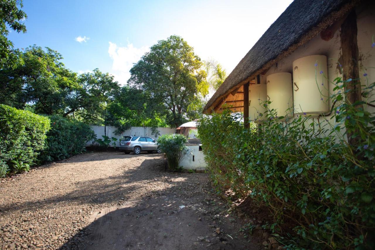 Ngoma Zanga Lodge Livingstone Exterior foto